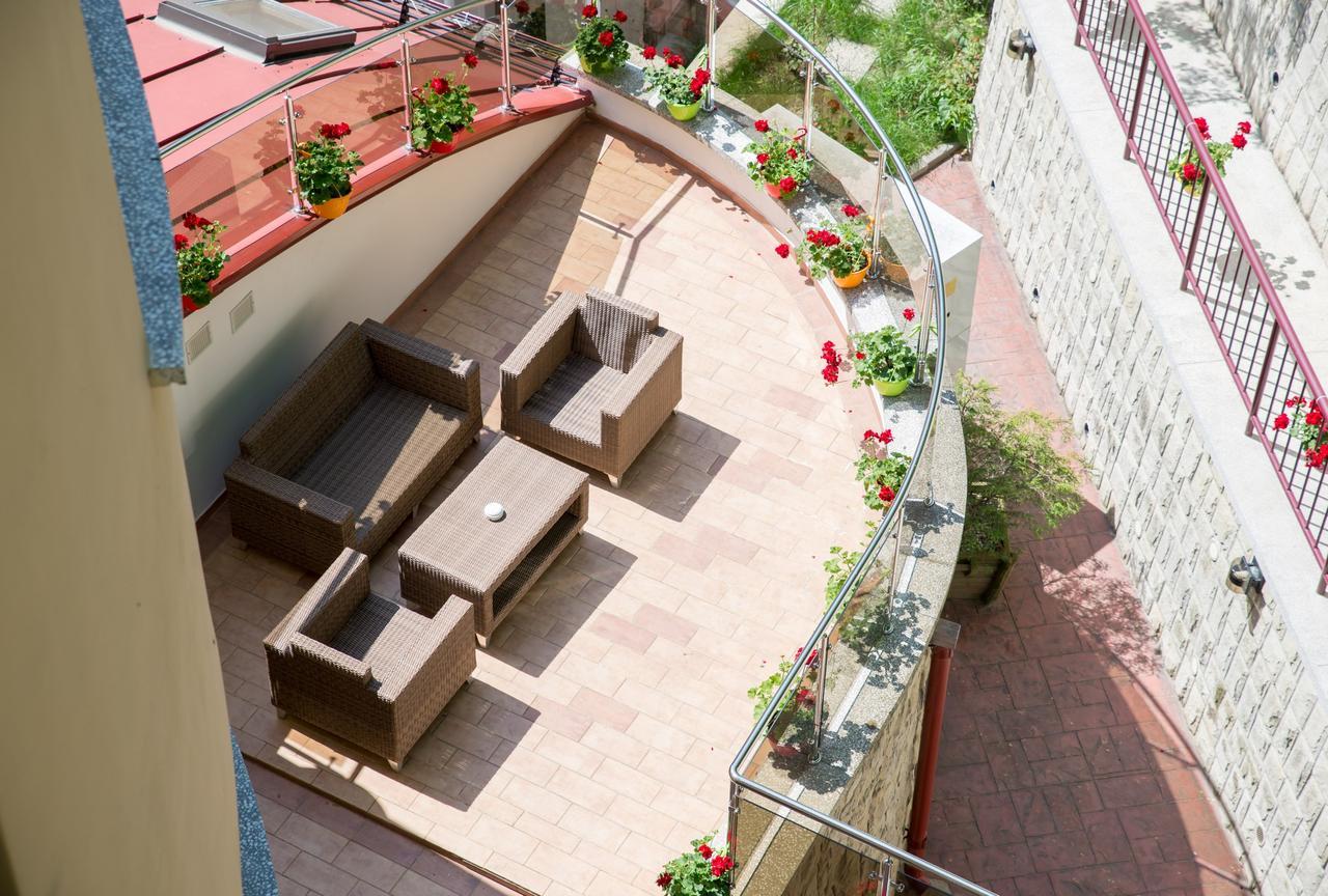 Hotel Nemira Slănic-Moldova Exterior foto